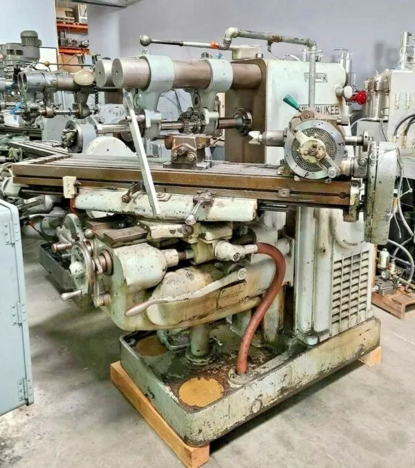 KEARNEY TRECKER MILWAUKEE Model K Horizontal Mill