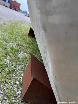Used Crepaco 3500-Gallon Stainless Steel Tank – Vertical for Sale