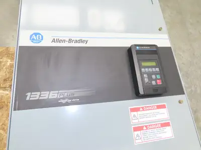 Allen Bradley 1336SB060VAADSGM1CHA2CL6EC AC Drive VFD 75Hp 76kva 460V Enclosure