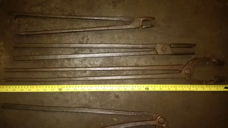 Used _UNKNOWN_ _UNKNOWN_ Pliers Quebec CA | Machineco #1256412