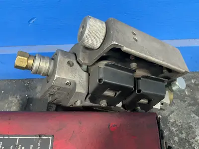 Used LINCOLN ELECTRIC POWER FEED 10M Wire Feeders Ohio US | HGR 24 #1343562