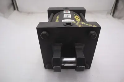 Used _UNKNOWN_ _UNKNOWN_ Hydraulic Cylinders Pennsylvania US | Global Equipment International, LLC #1436622