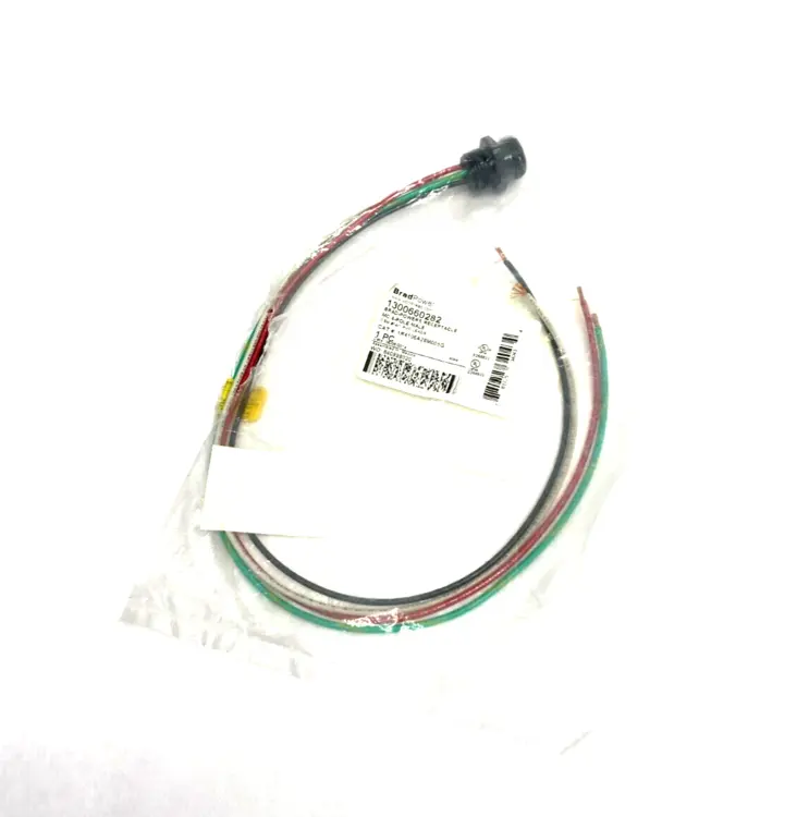 Used WOODHEAD, BRADPOWER CIRCULAR RECEPTACLE ASSEMBLY MC 4-POLE MALE Connector Accessories | Maverick Industrial Sales #1113668