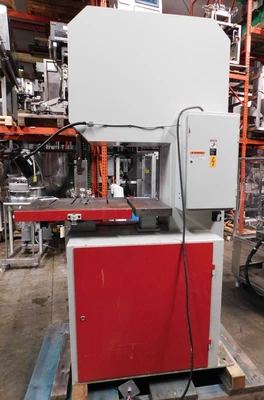 USED DAKE JOHNSON BAND SAW V-24