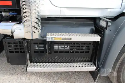 New | in-Stock 2026 MACK GRANITE 64BR Rolloff Trucks Texas US | Roll Off Truck World #1491904