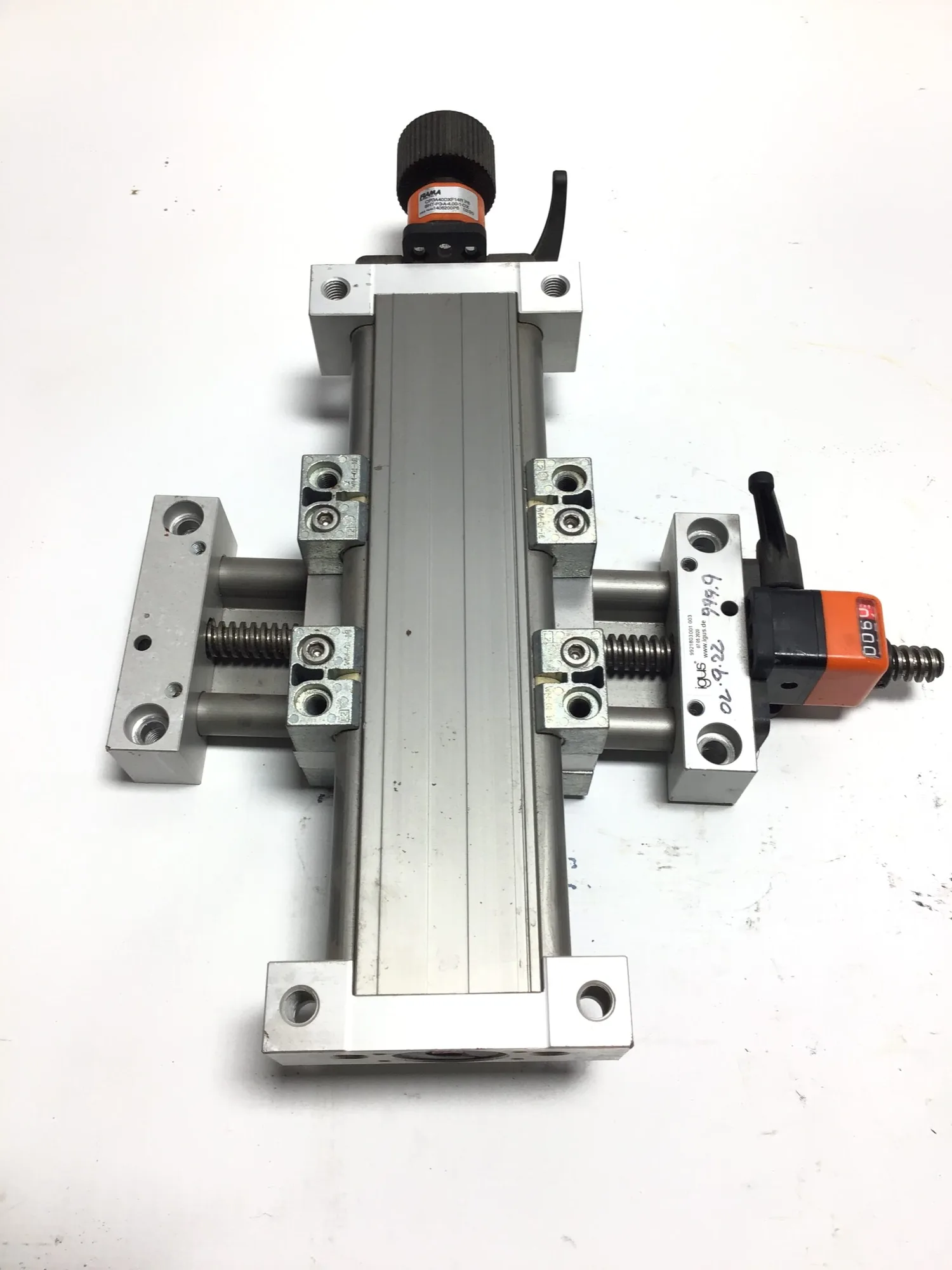 Igus 9921803001 XY Linear Positioning Stage/Table