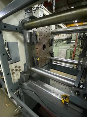 2020 Shibaura Machine EC140SXIIIV70-U34-4A HORIZONTAL INJECTION MOULDING MACHINES | INJECTION DEPOT GROUP (6)