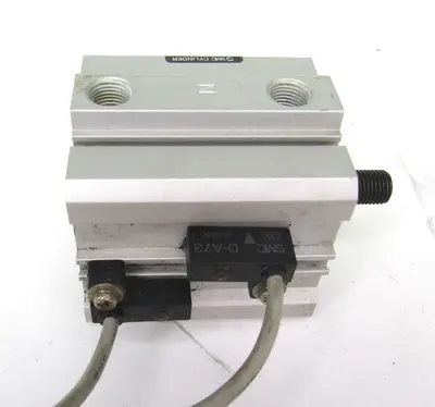 USED SMC NCDQ2B40-20D