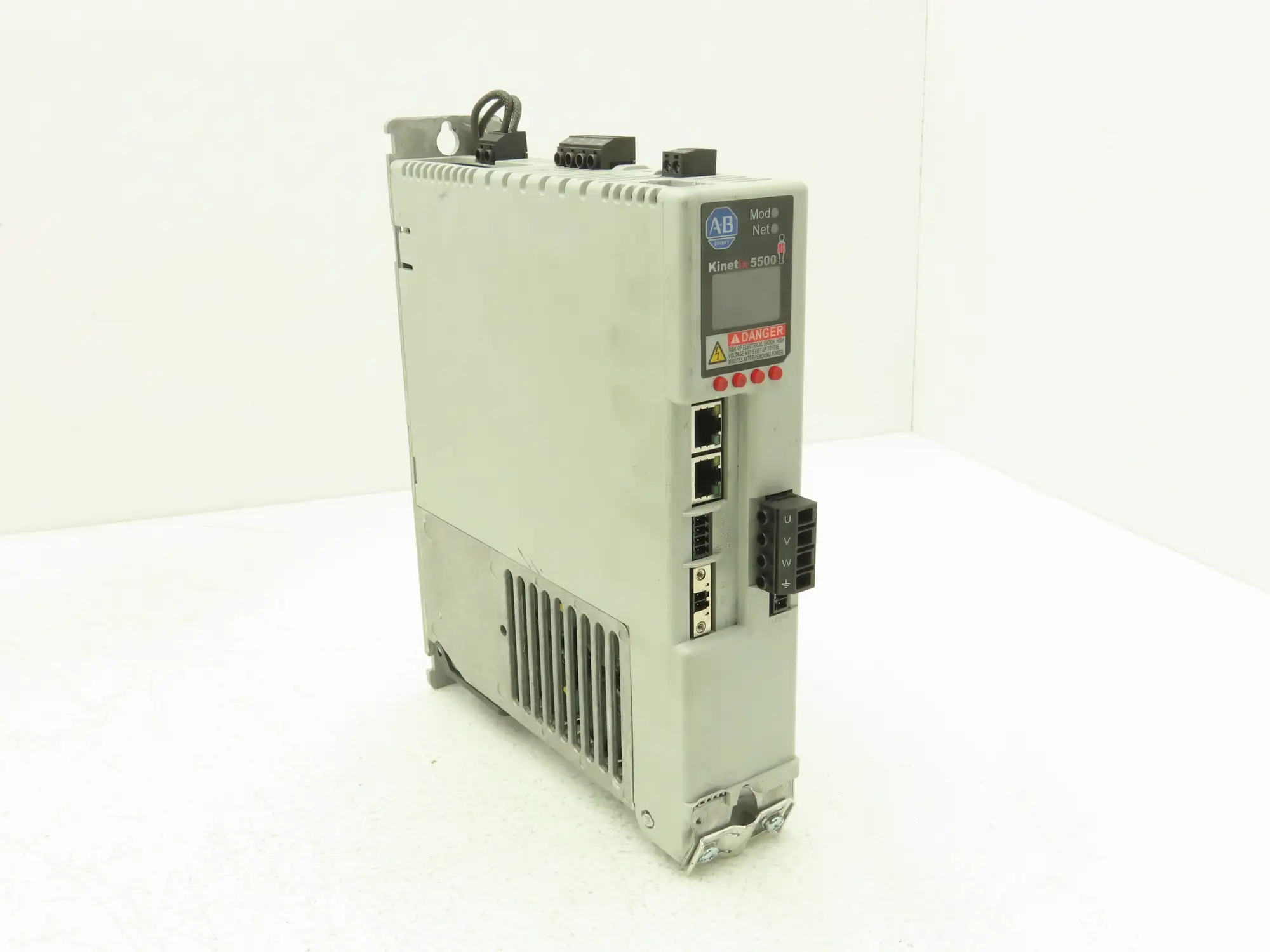 Allen Bradley 2198-H040-ERS Kinetix 5500 Servo Drive 4.0/8.3kW F/W 7.013