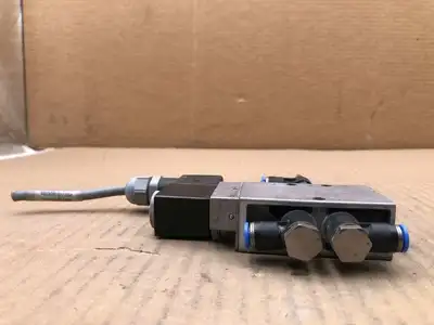 FESTO MFH-5-1/8 4 Way, 5 Ported Solenoid Valve 24-120PSI 1/8″