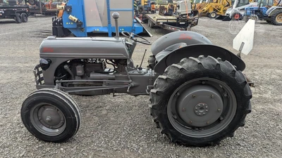 USED FORD 9N