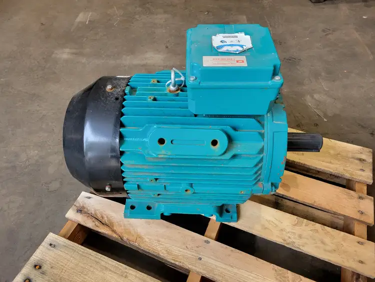 Used BROOK CROMPTON BC2M020-4 Motors (misc) British Columbia CA | Lenmark #1439940