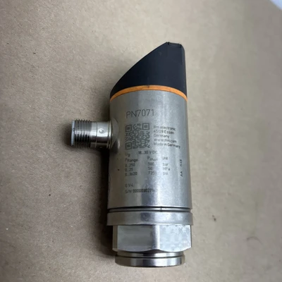 NEW Ifm Pm7071