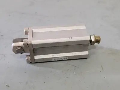 USED SMC CQ2D20-50DM