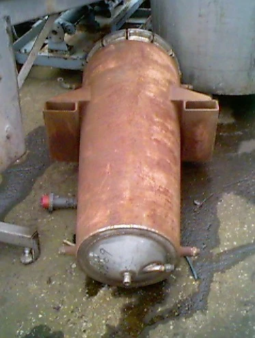 140 L S/S Water Jktd Enclosed Vessel