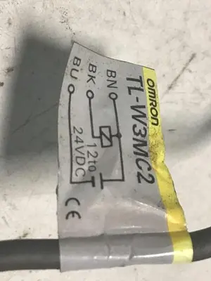 USED OMRON TL-W3MC2