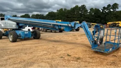 USED 2017 Genie S-125