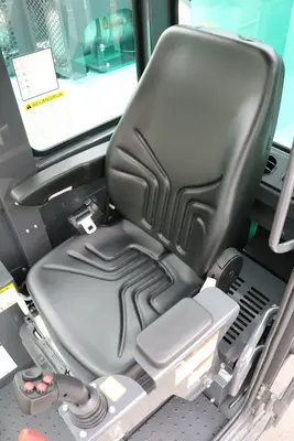 KATO IC120 Crawler Carrier | Mid South Machinery (6)