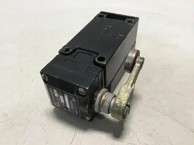 USED SQUARE D 9007-AEQ2699