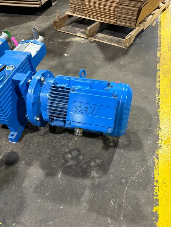 Used SEW-EURODRIVE DRN132M4/FF/TF Servo Motors South Carolina US | ESS Industrial Equipment Sales #783373