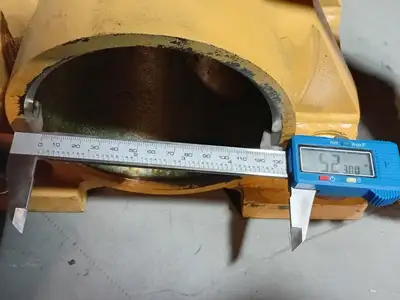 NEW KOMATSU TY8058