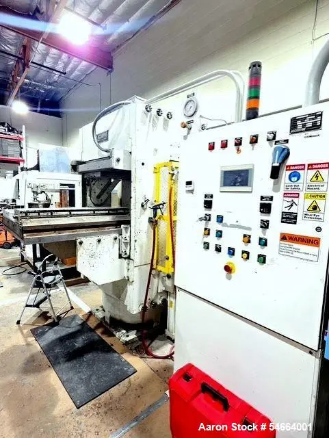 Used _UNKNOWN_ _UNKNOWN_ Heated Platen Hydraulic Press Illinois US | Aaron Equipment #1463040