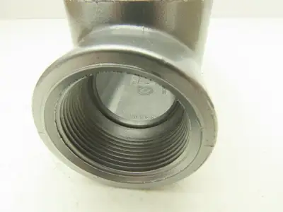 Hubbell OLR-5 LR Conduit Body Connector Size 1-1/2" 3-#1/0 AWG Lot of 5