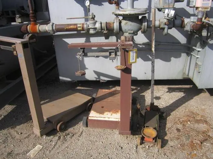 Used _UNKNOWN_ _UNKNOWN_ Platform Scales California US | Machinery & Equipment 3 #140411