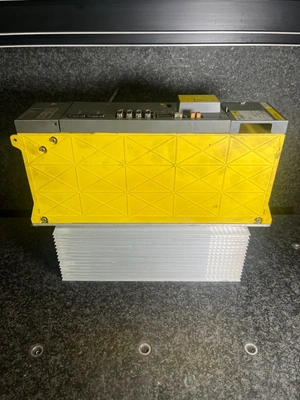 USED FANUC A06B-6096-H106