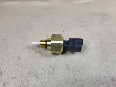 NEW CUMMINS 4921477