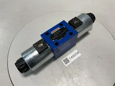 USED REXROTH 4WE10E67-33/CG24N9K4/T06