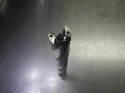 Kennametal .938" Coolant Thru Drill 1" Shank AD-1555831/58113438 (LOC2938D)