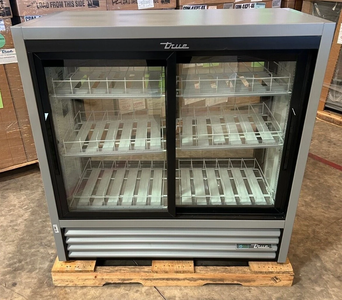 167-0566 True GDM-41CPT-48-HC-LD 2 Glass Door Cooler-Self Contained