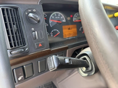 Used 2015 VOLVO VNVNL Conventional trucks Indiana US | Miedema Asset Management Group #1414652