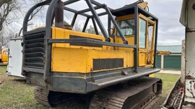 USED 2000 Deere 693B