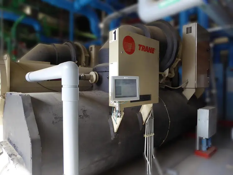 Used TRANE CVHF570 Chillers | C3 SURPLUS LLC #442430