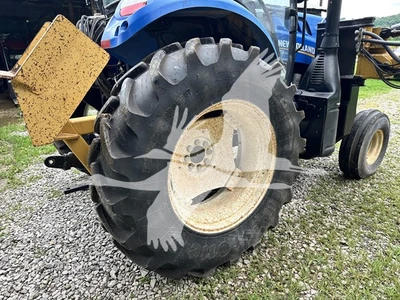USED 2015 NEW HOLLAND TS6.110