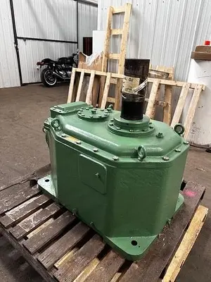 Amarillo 1712.5   Right Angle Double Reduction Cooling Tower Gearbox   Ratio 14.1