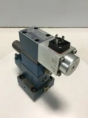 USED BOSCH 0 811 402 019