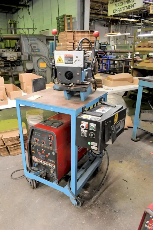 Used LINCOLN 185 Tig Welders Ohio US | Yoder Brothers machinery #207727