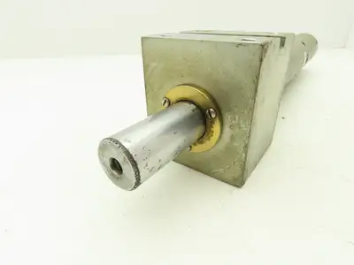 Centerline 8832-MFB-.20-24C13-R4-M00GC OHMA Air over Oil Piercing Cylinder