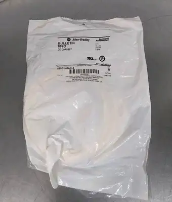 Allen Bradley 889D-M4AC-5/B QD Corset Loc5D6