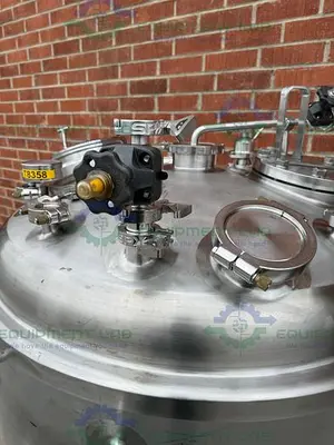 USED PRECISION STAINLESS 600 LITER STAINLESS STEEL JACKETED REACTOR 45 PSI
