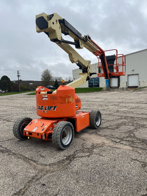 USED 2017 JLG E450AJ