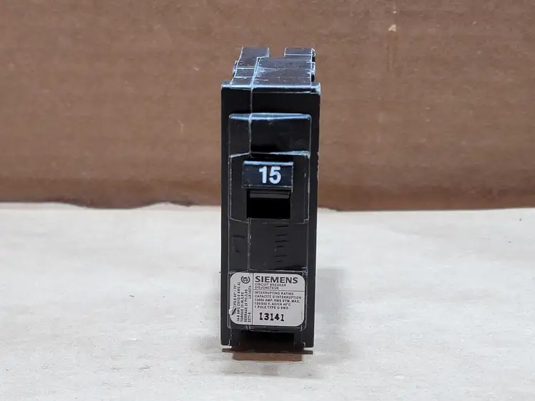 Used SIEMENS Q115 Switchgears British Columbia CA | Lenmark #835468