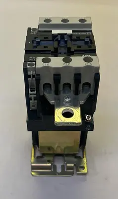 Used TELEMECANIQUE LP1D5011 Miscellaneous Equipment (Electrical & Power) | Surplus Asset Holdings #1190359