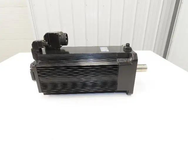 Okuma BL-MP500J-20SBB AC Servo Motor 7.1kW 2000 RPM 132V 3PH