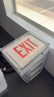 Dual Lite Exit Sign Electrical | Global Machine Brokers, LLC (2)