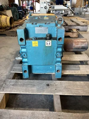Sew-Eurodrive MC3RLSF04 Gear Reducer Right Angle