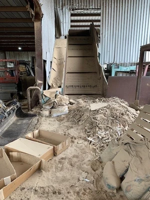 TN Industrial 45′ Steel Belt Conveyor